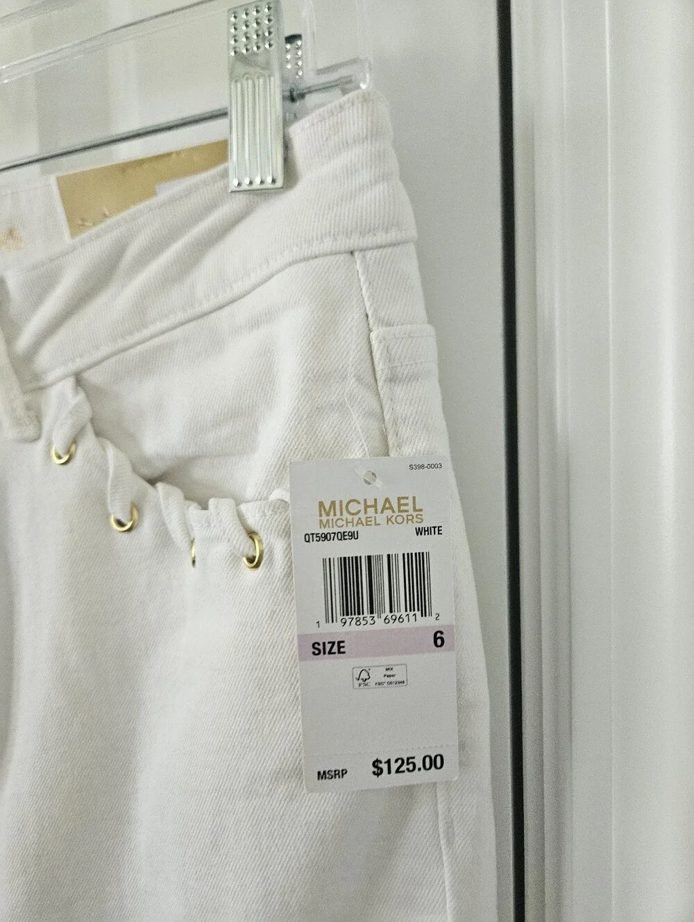 NWT $125 Michael Kors White Selma Flared Jeams Size 6 , 25